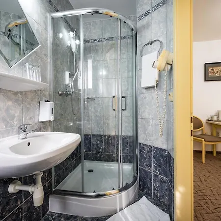 Sugas 3* Sfantu Gheorghe (Covasna)